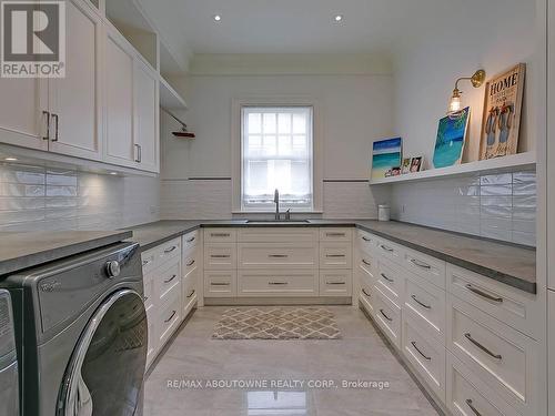 27 Park Avenue, Oakville (Old Oakville), ON - Indoor Photo Showing Laundry Room