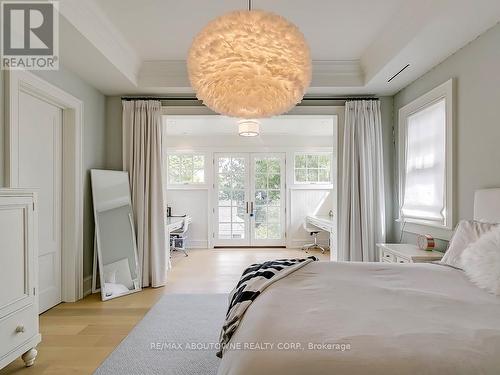 27 Park Avenue, Oakville (Old Oakville), ON - Indoor Photo Showing Bedroom