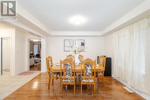 33 Bloom Drive, Brampton, ON - Indoor Photo Showing Dining Room