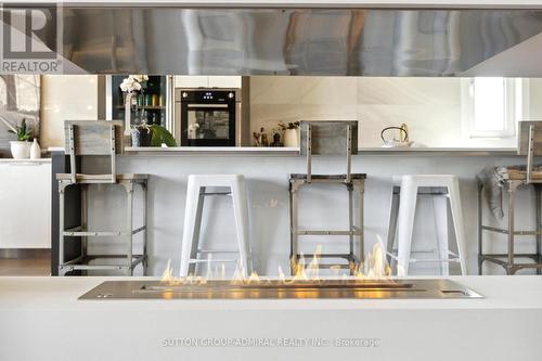 2130 Wateroak Drive, London, ON - Indoor Photo Showing Kitchen