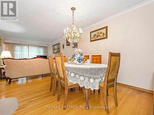 74 Duncanwoods Drive, Toronto, ON - Indoor Photo Showing Dining Room