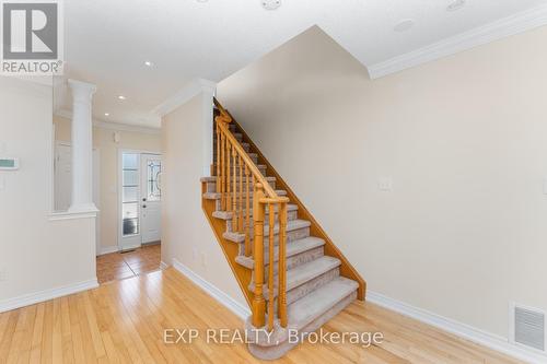 2168 Sutton Drive, Burlington, ON - Indoor Photo Showing Other Room