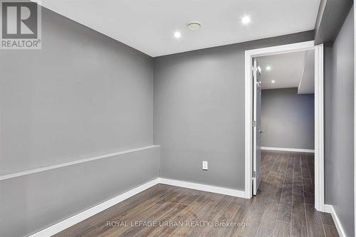 323 Ontario Street, Toronto, ON - Indoor Photo Showing Other Room