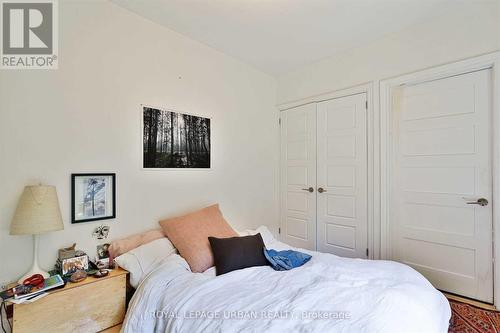 323 Ontario Street, Toronto, ON - Indoor Photo Showing Bedroom