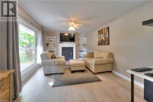 4 Briar Hill Avenue, Cambridge, ON - Indoor Photo Showing Living Room With Fireplace