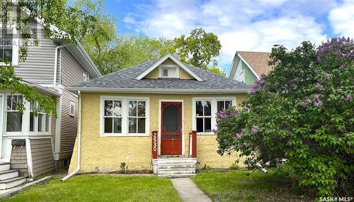 2530 Broder Street, Regina, SK - Outdoor With Facade