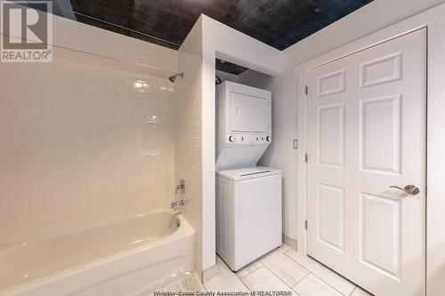 1445 Ouellette Unit# Loft 2, Windsor, ON - Indoor Photo Showing Laundry Room