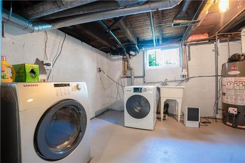 197 Fennell Avenue E, Hamilton, ON - Indoor Photo Showing Laundry Room