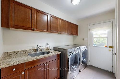 2080 Chippewa Tr, Mississauga, ON - Indoor Photo Showing Laundry Room
