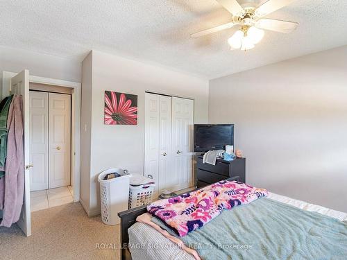 505-2411 New St, Burlington, ON - Indoor Photo Showing Bedroom