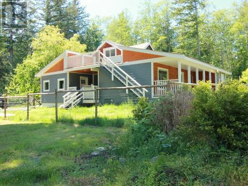 9994 Kelly Creek Road, Powell River, BC - Outdoor