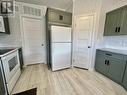 2 1406 S Broadway Avenue, Williams Lake, BC  - Indoor Photo Showing Kitchen 