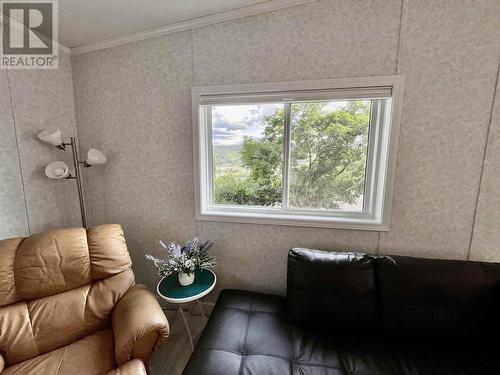 2 1406 S Broadway Avenue, Williams Lake, BC - Indoor Photo Showing Living Room