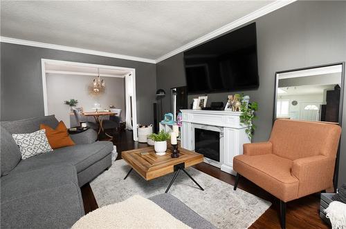 15 Locheed Drive, Hamilton, ON - Indoor Photo Showing Living Room With Fireplace