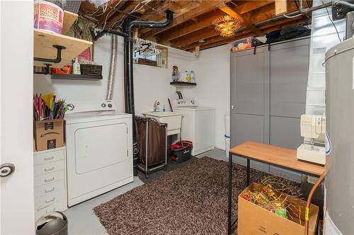 15 Locheed Drive, Hamilton, ON - Indoor Photo Showing Laundry Room