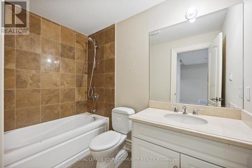 106 Olive Avenue, Toronto (Willowdale East), ON - Indoor Photo Showing Bathroom