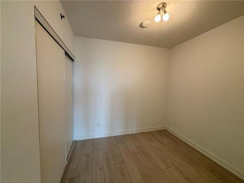 3200 Dakota Common|Unit #B611, Burlington, ON - Indoor Photo Showing Other Room