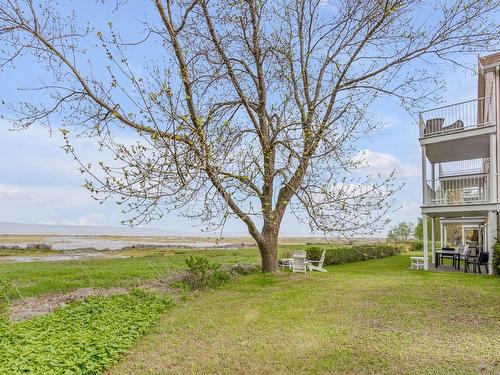 Vue sur l'eau - 1-491 Ch. Des Pionniers E., L'Islet, QC - Outdoor With View