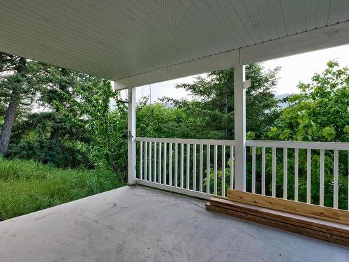 1170 Montgomery Place, Chase, BC - Outdoor With Deck Patio Veranda