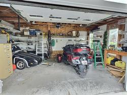 Garage - 