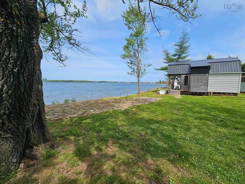 13797 Highway 6, Wallace, NS 