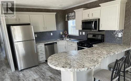 2761 Oil Heritage Road Unit# 15B, Oil Springs, ON - Indoor Photo Showing Kitchen With Upgraded Kitchen