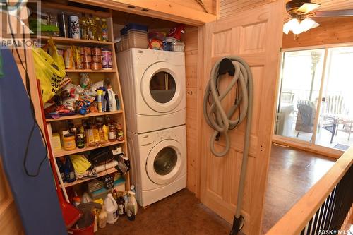 10 Hillview Drive, Nipawin Rm No. 487, SK - Indoor Photo Showing Laundry Room