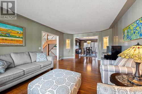 5054 Wascana Vista Court, Regina, SK - Indoor Photo Showing Living Room