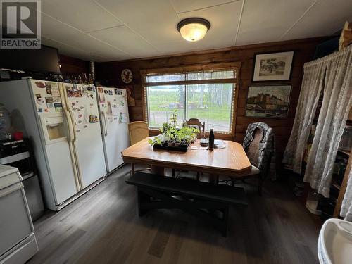 4759 Lavington Road, Quesnel, BC - Indoor Photo Showing Dining Room