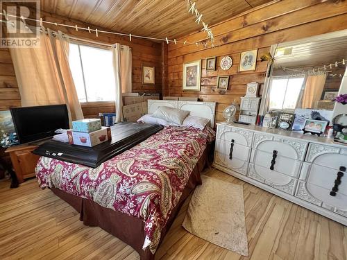 4759 Lavington Road, Quesnel, BC - Indoor Photo Showing Bedroom