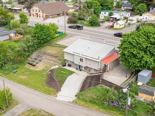 5689 97 Highway, Falkland, BC - Outdoor With Deck Patio Veranda