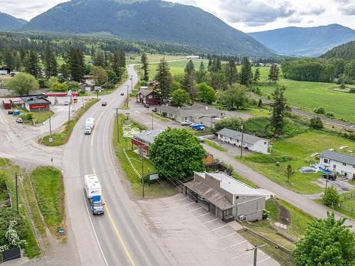 5689 97 Highway, Falkland, BC - Outdoor With View