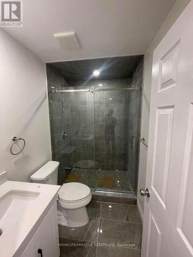 264 Robert Parkinson Drive, Brampton, ON - Indoor Photo Showing Bathroom