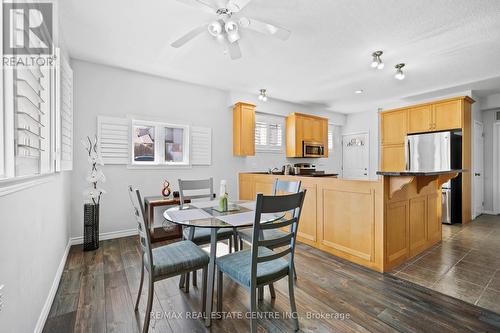 2 - 84 Everglade Crescent, Kitchener, ON - Indoor Photo Showing Dining Room