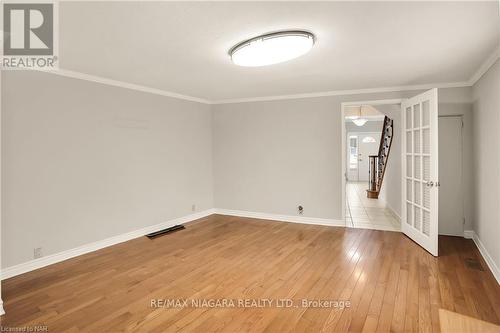 145 Welland Avenue, St. Catharines, ON - Indoor Photo Showing Other Room