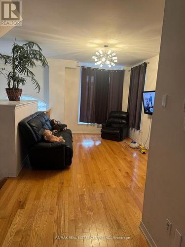 5160 Thornwood Drive, Mississauga, ON - Indoor Photo Showing Other Room