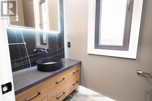 1340 Northaven Drive, Mississauga, ON - Indoor Photo Showing Bathroom