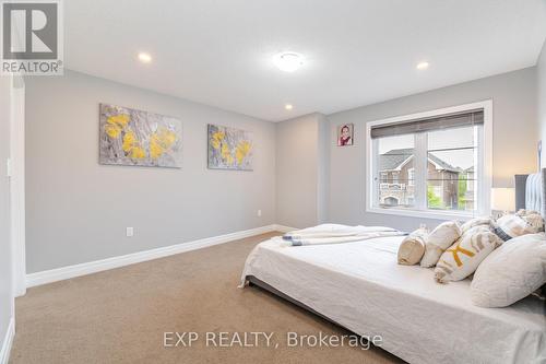 1190 Mceachern Court, Milton, ON - Indoor Photo Showing Bedroom