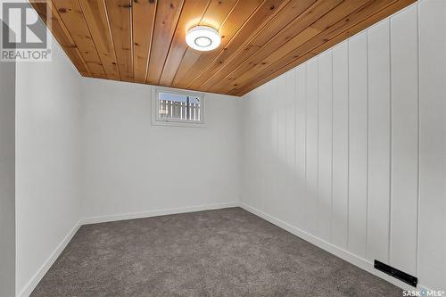 1609 Cumberland Avenue S, Saskatoon, SK - Indoor Photo Showing Other Room