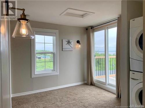 4 Rue Gregg, Baie-Sainte-Anne, NB - Indoor Photo Showing Laundry Room