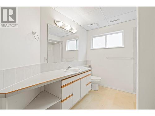 3424 Springview Place Lot# 22, Armstrong, BC - Indoor Photo Showing Bathroom