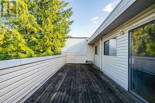 3725 Renfrew Street, Vancouver, BC - Outdoor With Exterior