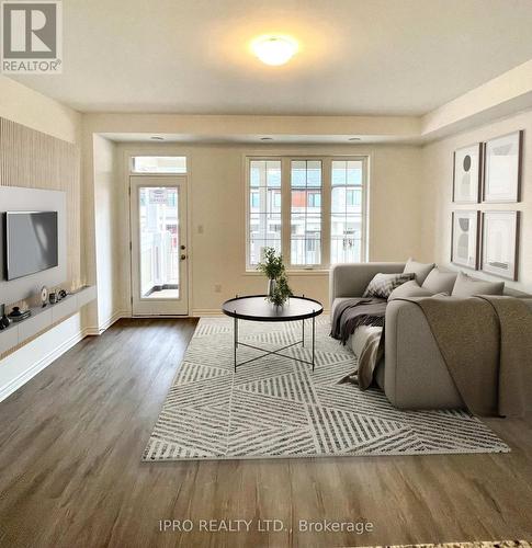 1893 Thames Circle, Milton, ON - Indoor Photo Showing Living Room