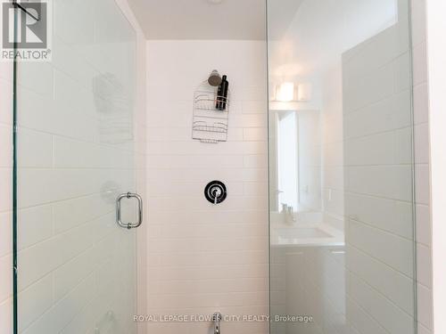 3609 - 2200 Lakeshore Boulevard W, Toronto, ON - Indoor Photo Showing Bathroom