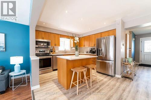 7 Swartz Street, Kitchener, ON - Indoor Photo Showing Kitchen With Stainless Steel Kitchen