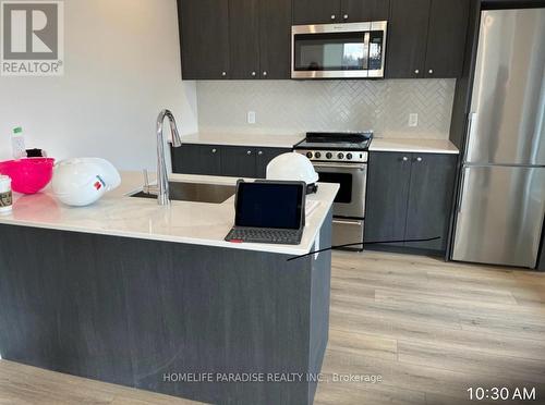 416 - 312 Erb Street W, Waterloo, ON - Indoor Photo Showing Kitchen With Double Sink