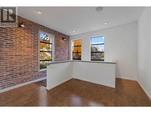 1180 Stoneypointe Court, Kelowna, BC - Indoor Photo Showing Other Room