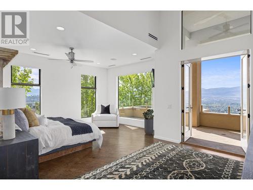 1180 Stoneypointe Court, Kelowna, BC - Indoor Photo Showing Bedroom