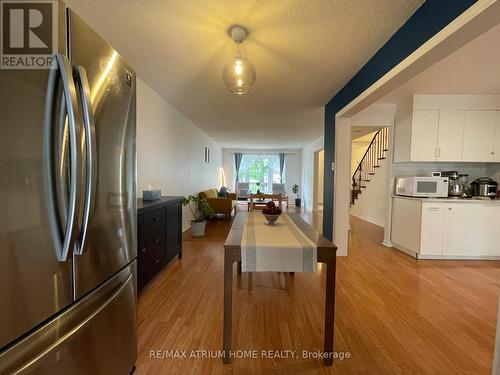 98 Janice Drive N, Barrie (Sunnidale), ON - Indoor Photo Showing Kitchen