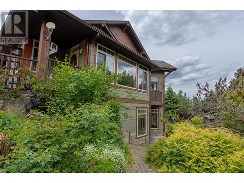 250 1St Avenue, Christina Lake, BC - Outdoor